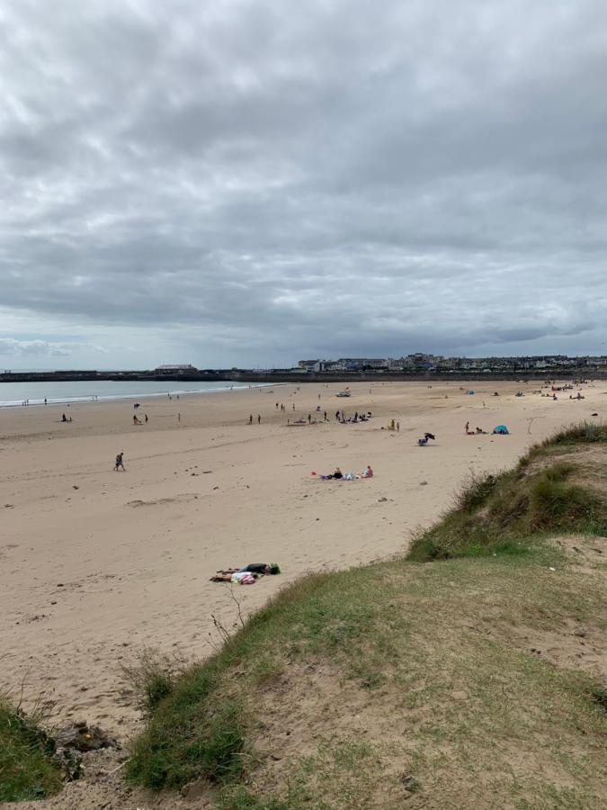 Phoenix Caravan Hire, Trecco Bay Porthcawl Esterno foto