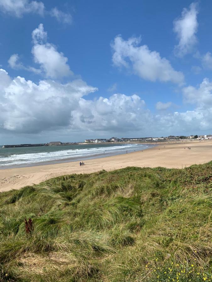 Phoenix Caravan Hire, Trecco Bay Porthcawl Esterno foto