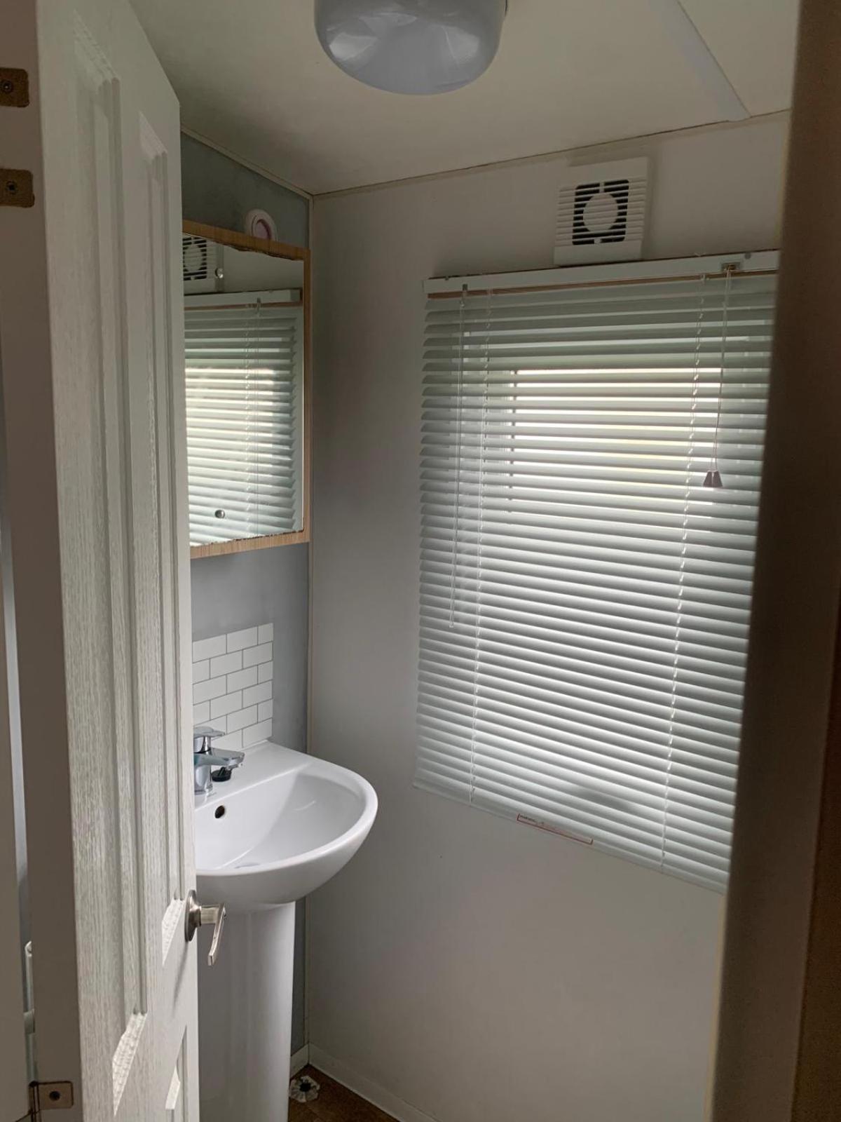 Phoenix Caravan Hire, Trecco Bay Porthcawl Esterno foto